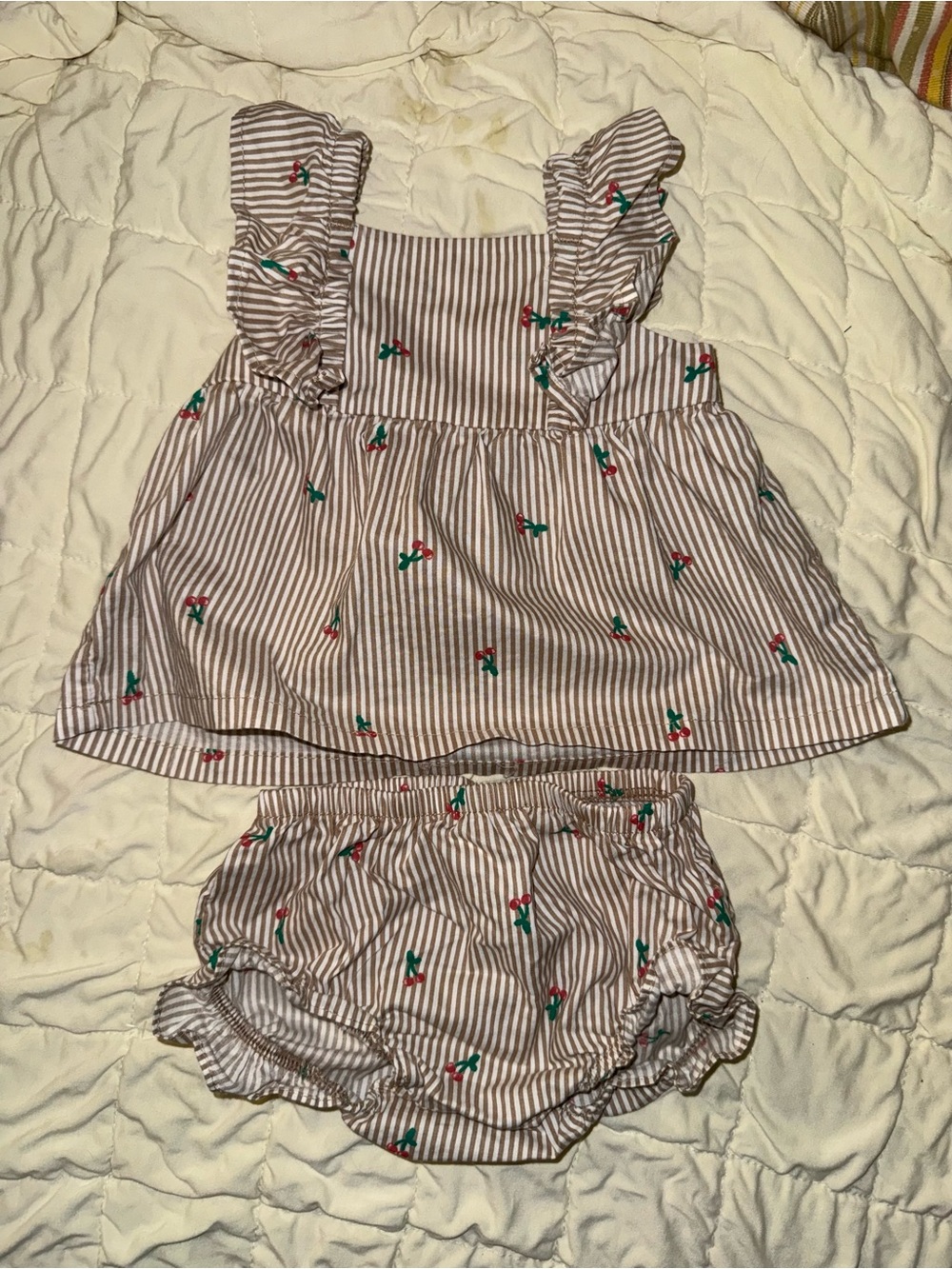 Carter’s set - Picture 4 of 5